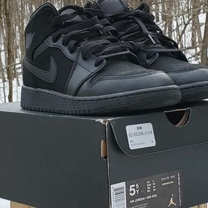 Air Jordan 1 Mid (GS) black/ dark gray black 5.5Y
